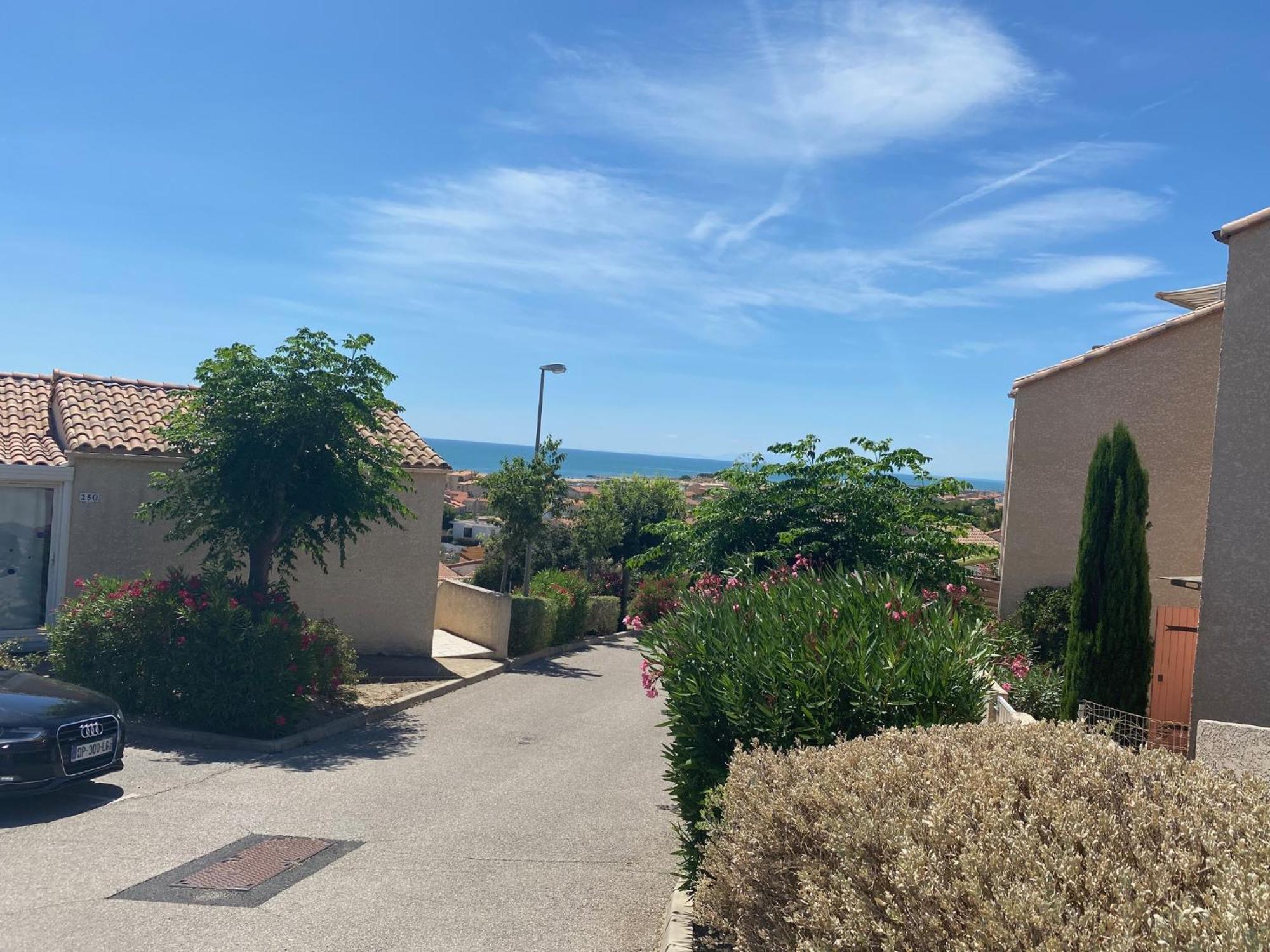 T3 Vue Mer Et Plage, Avec Wifi Et Parking Saint-Pierre-la-Mer  Ngoại thất bức ảnh