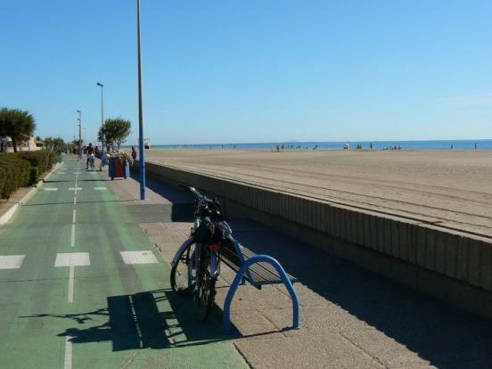 T3 Vue Mer Et Plage, Avec Wifi Et Parking Saint-Pierre-la-Mer  Ngoại thất bức ảnh